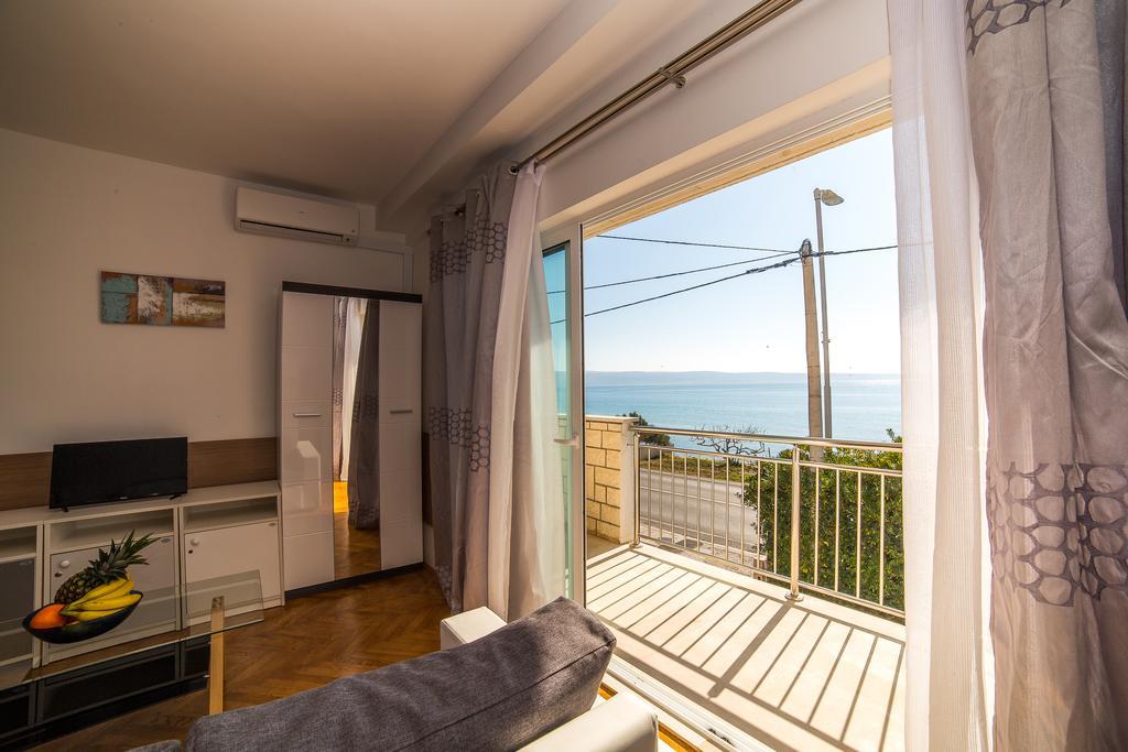 Holiday Home White House Podstrana Luaran gambar