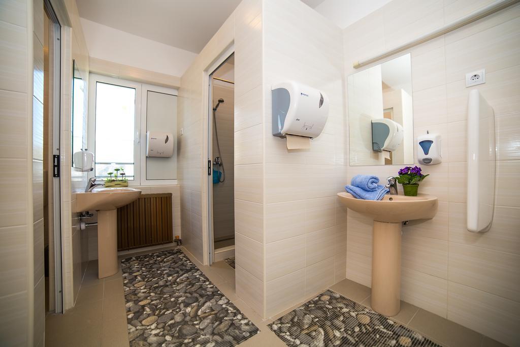 Holiday Home White House Podstrana Luaran gambar