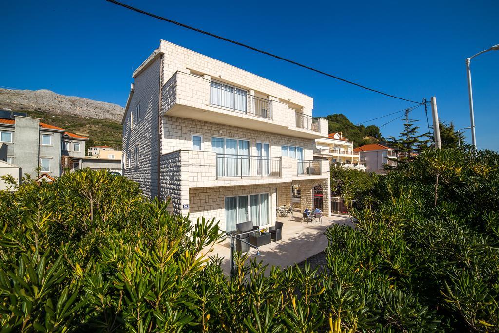 Holiday Home White House Podstrana Luaran gambar